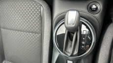 Nissan Juke 1.6 Hybrid N-Connecta 5dr Auto Hybrid Hatchback